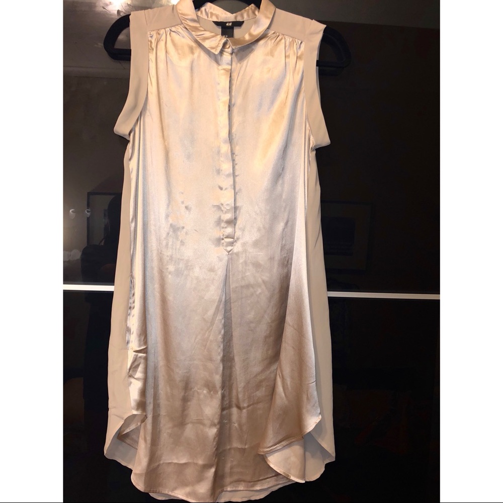 HM tunic